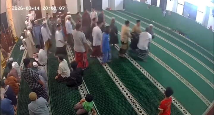 Jamaah Meninggal Dunia Saat Salat Tarawih di Masjid Babussalam Depok