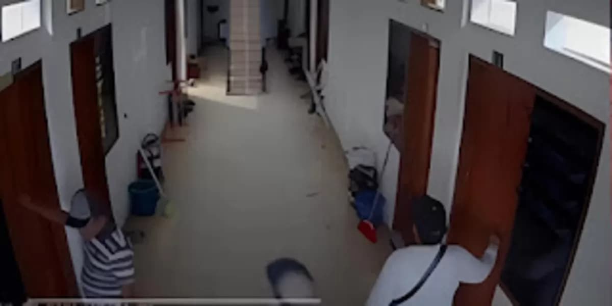 Viral CCTV Ungkap Dugaan Modus Pencurian di Rumah Kos Medan, Pelaku Menyamar Jadi Tamu